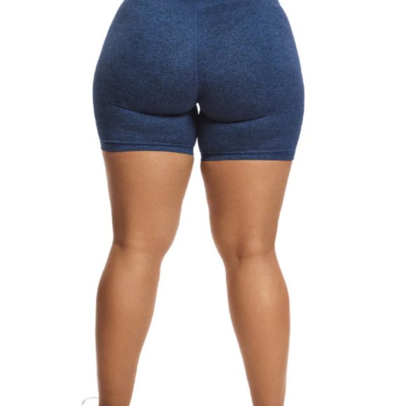 ILUS Cinched Cross Over Shorts 6" (M) - Picture 3 of 4